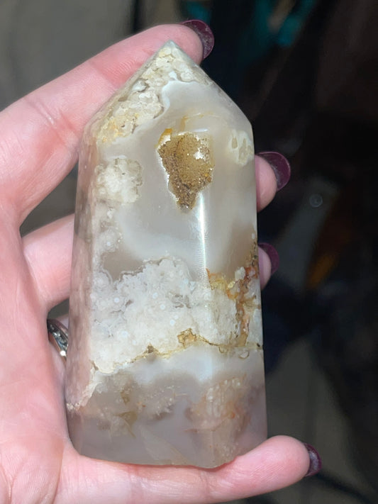 Flower Agate Tower (UV)