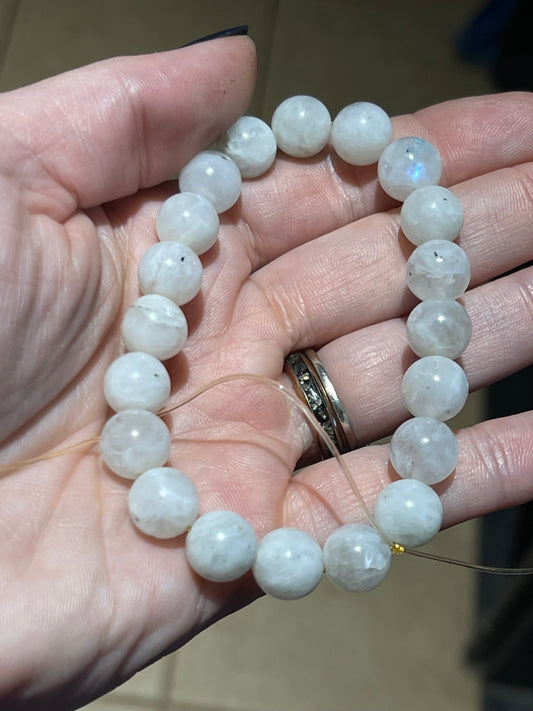 White moonstone 10mm bracelet